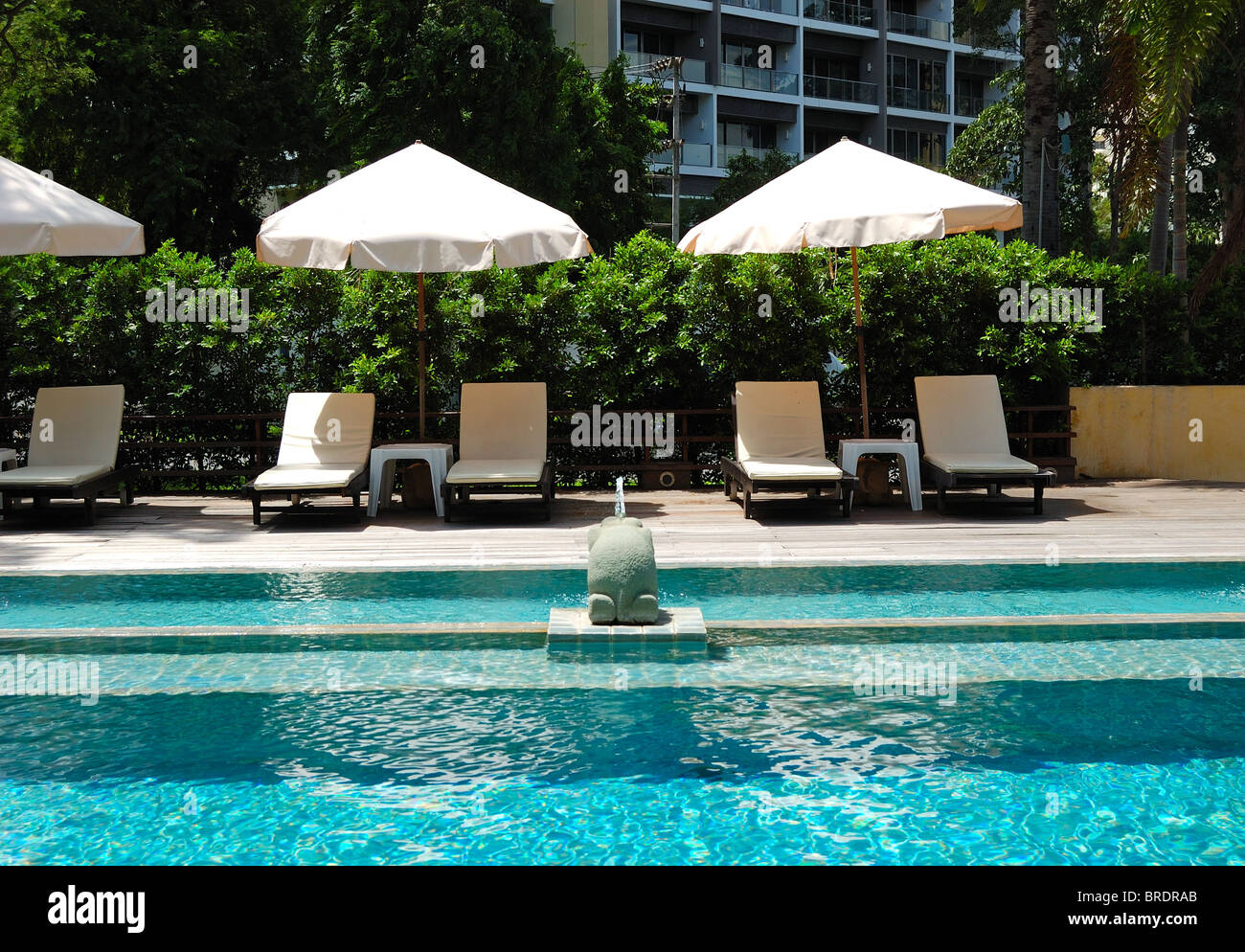 La piscine de l'hôtel apprécié, Pattaya, Thaïlande Banque D'Images