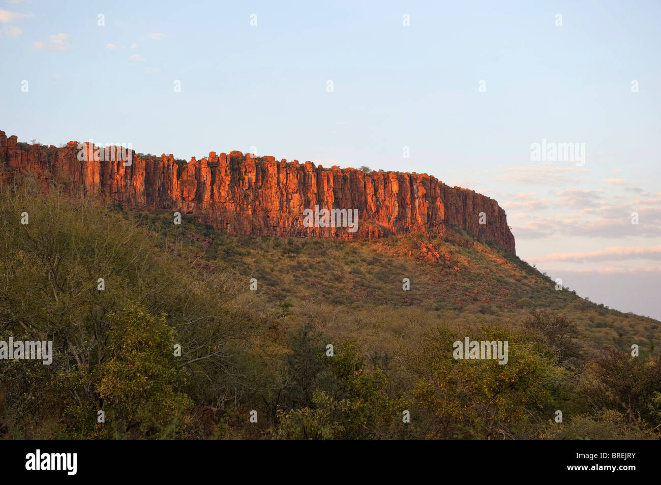 Le plateau de l'escarpement au coucher du soleil, le Parc National de Waterberg, Namibie, Afrique Banque D'Images