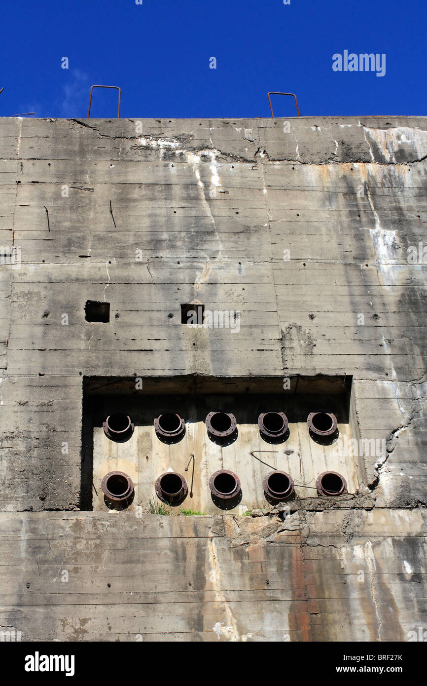 Le Blockhaus à Eperlecques, un gigantesque bunker en béton, est le V2 site de lancement situé dans la forêt d'Eperlecques Nord France. Banque D'Images