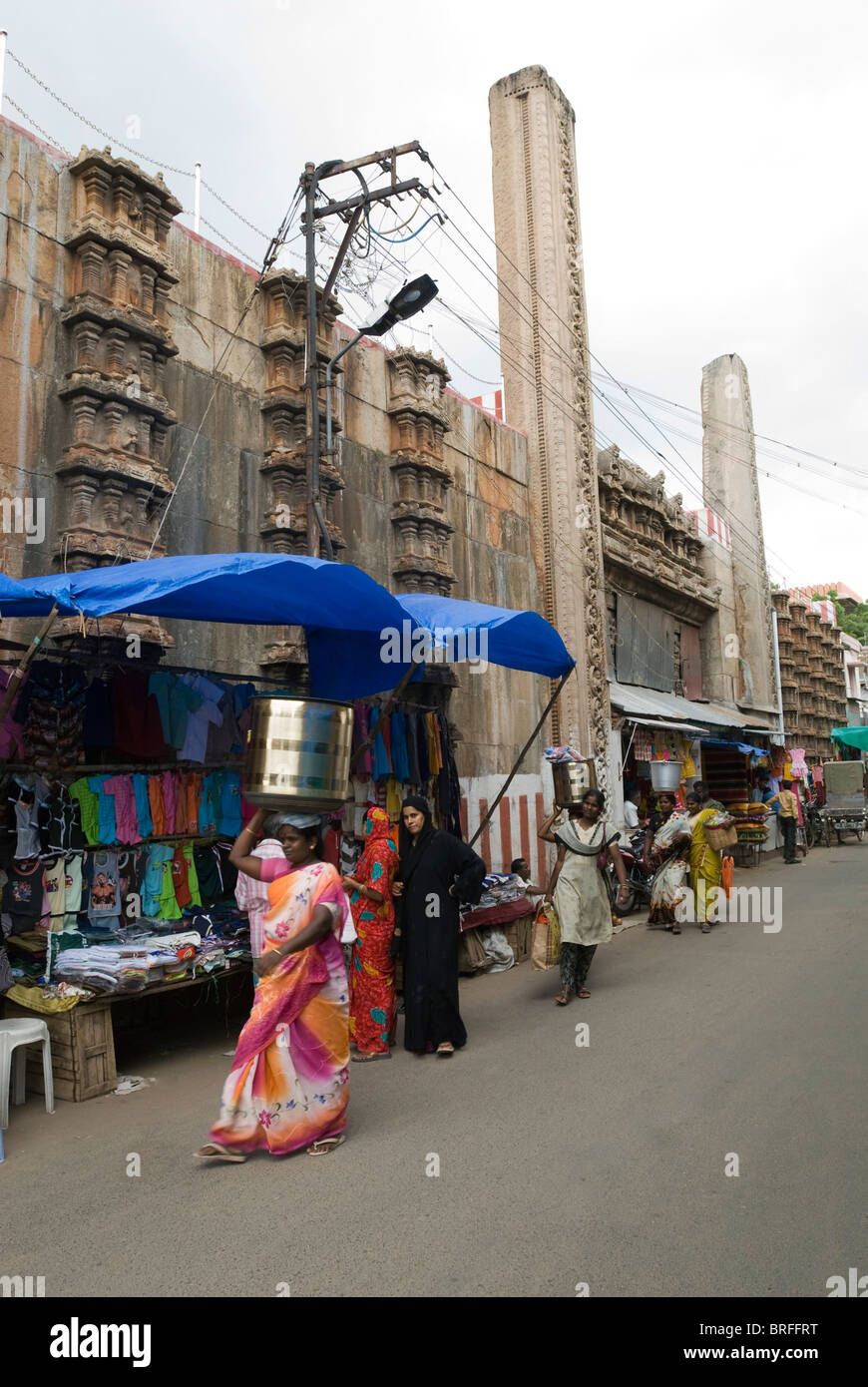 Royagopuram Mottai (gopuram) - la tour inachevée avec seulement la base et structure super initiale à Madurai, Tamil Nadu. Banque D'Images