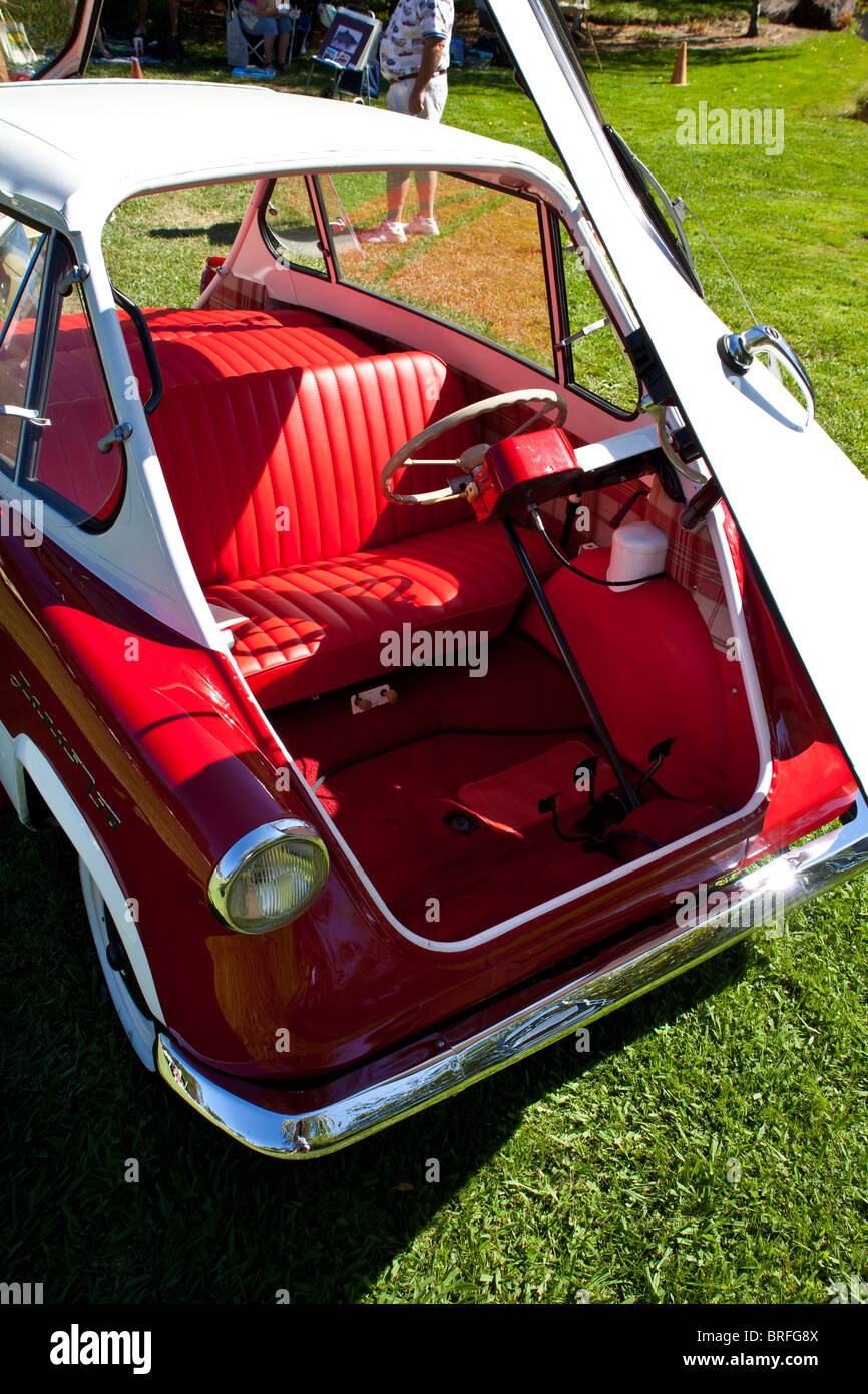 1957 Zundapp Janus 250 mini car à l'Ironstone 2010 Concours d'elégance Banque D'Images