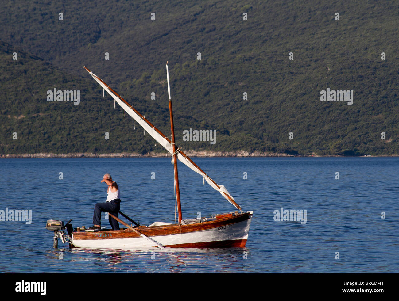 Bleu bateau pêcheur vieil homme et la mer Banque D'Images