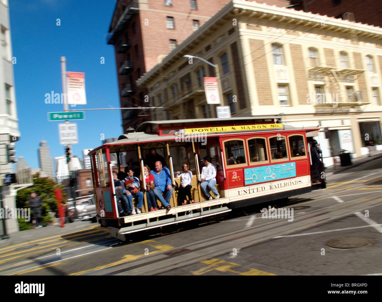 Un tram dans une rue de San Francisco en Californie, États-Unis Banque D'Images