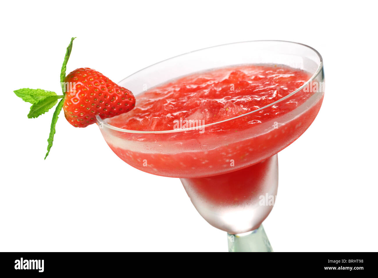 Des strawberry daiquiri aux fraises, garnir de menthe Banque D'Images
