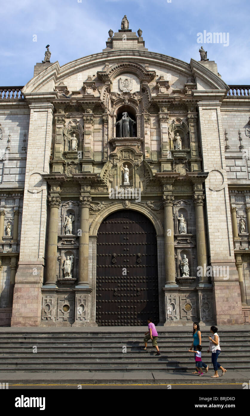 La Cathédrale Plaza de Armas Lima Pérou Banque D'Images