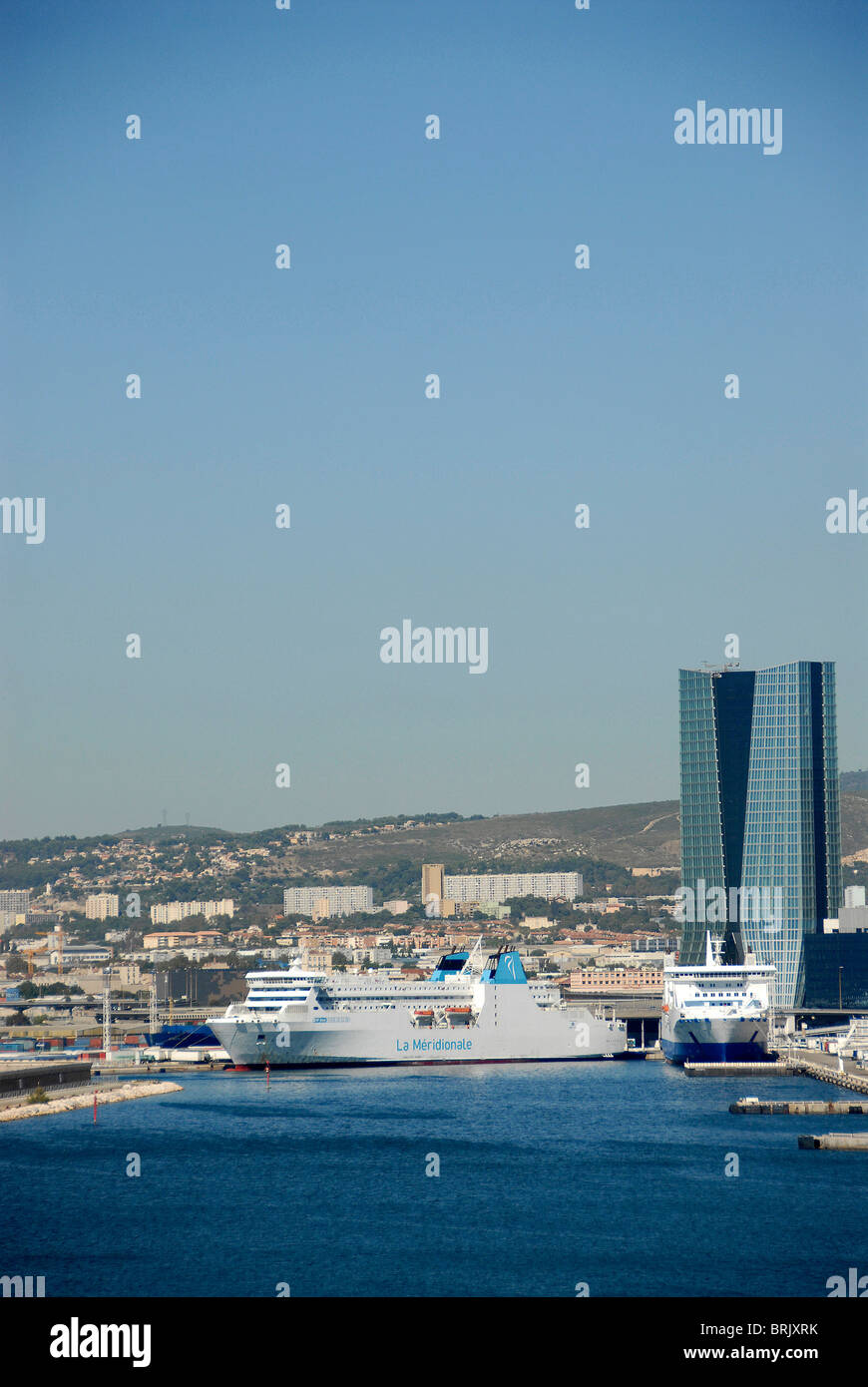 Joliette port et tour CMA-CGM, Marseille Banque D'Images