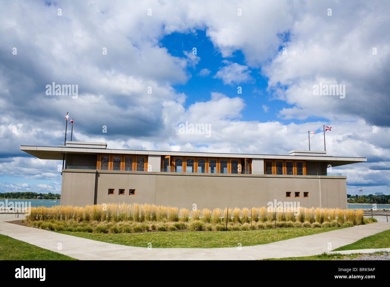 Fontana Boathouse, conçu en 1905 par Frank Lloyd Wright, construit 2007 à Buffalo, New York. Banque D'Images