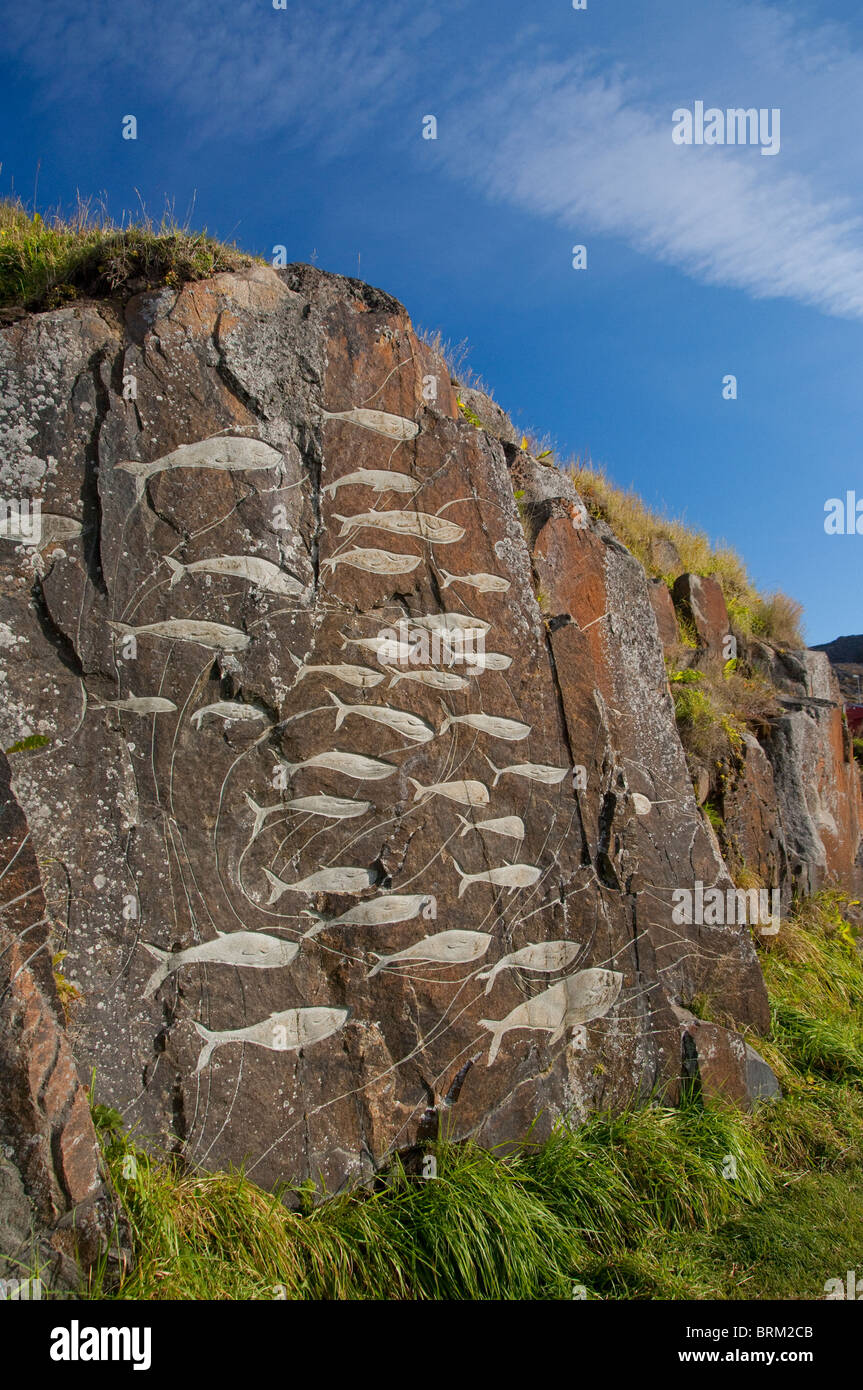 Le Groenland, Qaqortoq. La plus grande ville du Groenland du sud. Rock Art Banque D'Images