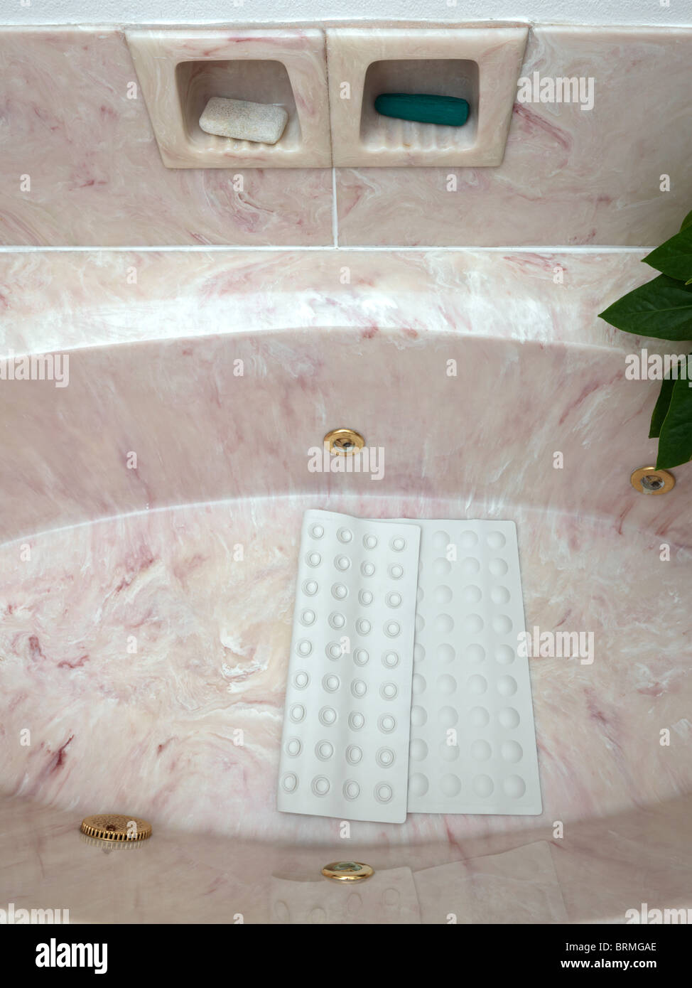 Un feuillet non antimicrobiens Tapis de bain et douche Banque D'Images