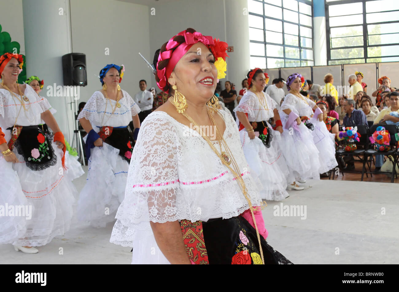 Danseuse aux mexicains de Veracruz, Mexique robe Banque D'Images