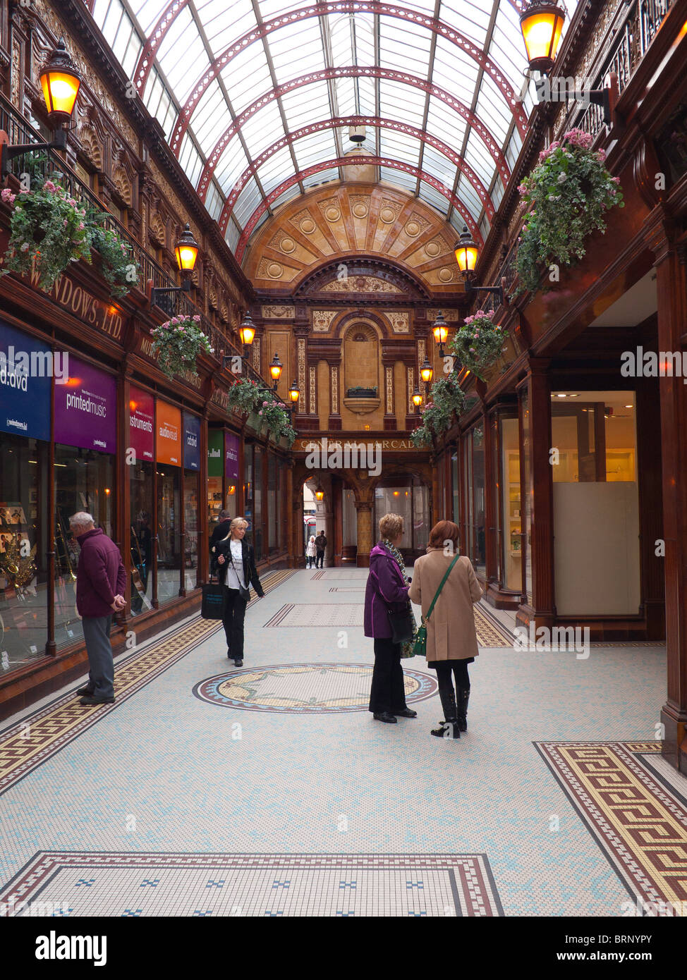 Le centre historique au début du xxe siècle d'Arcade Arcade commerçante dans le centre de Newcastle-upon-Tyne Banque D'Images