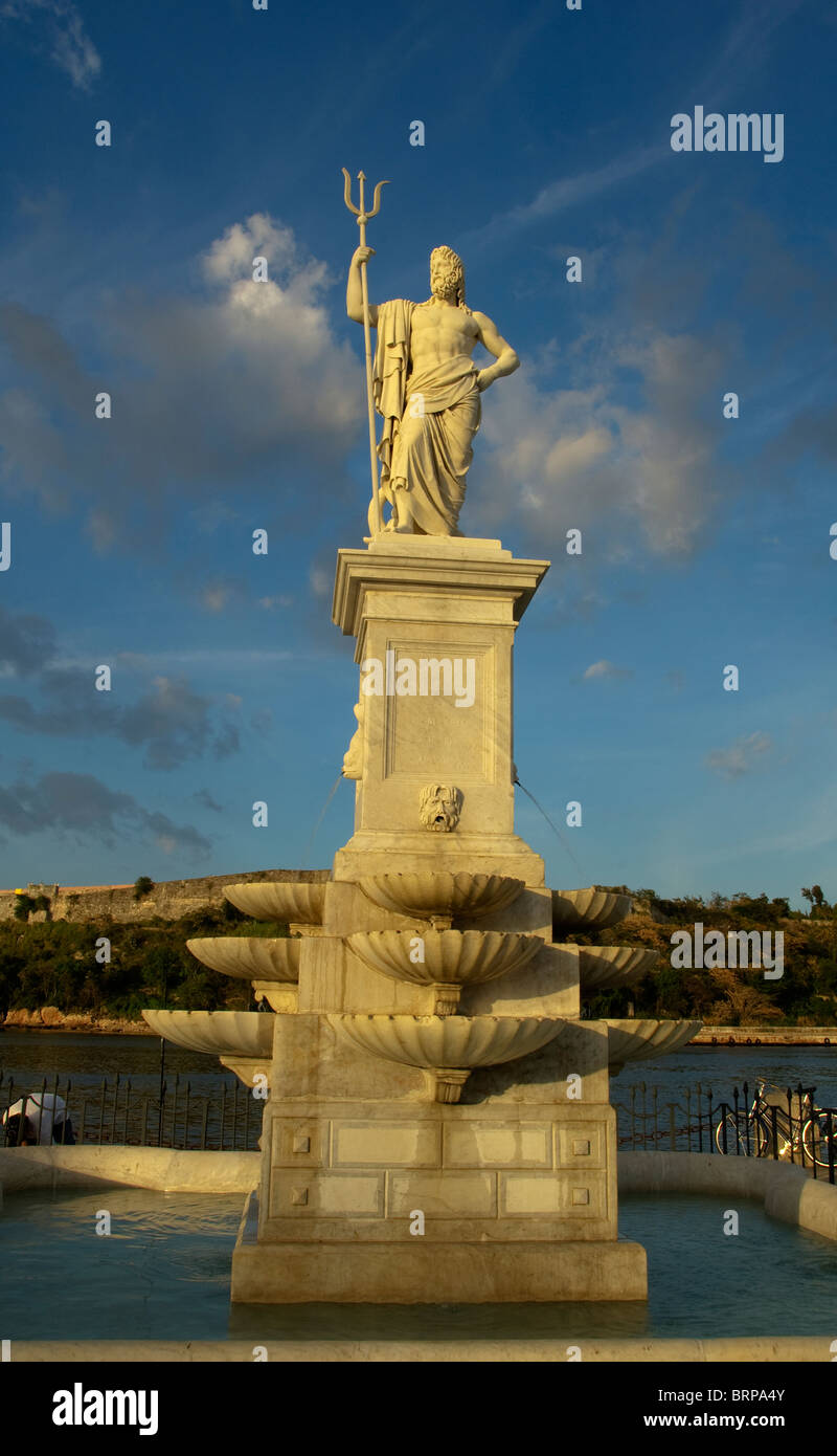 Statue de Neptune, La Habana, Cuba Banque D'Images