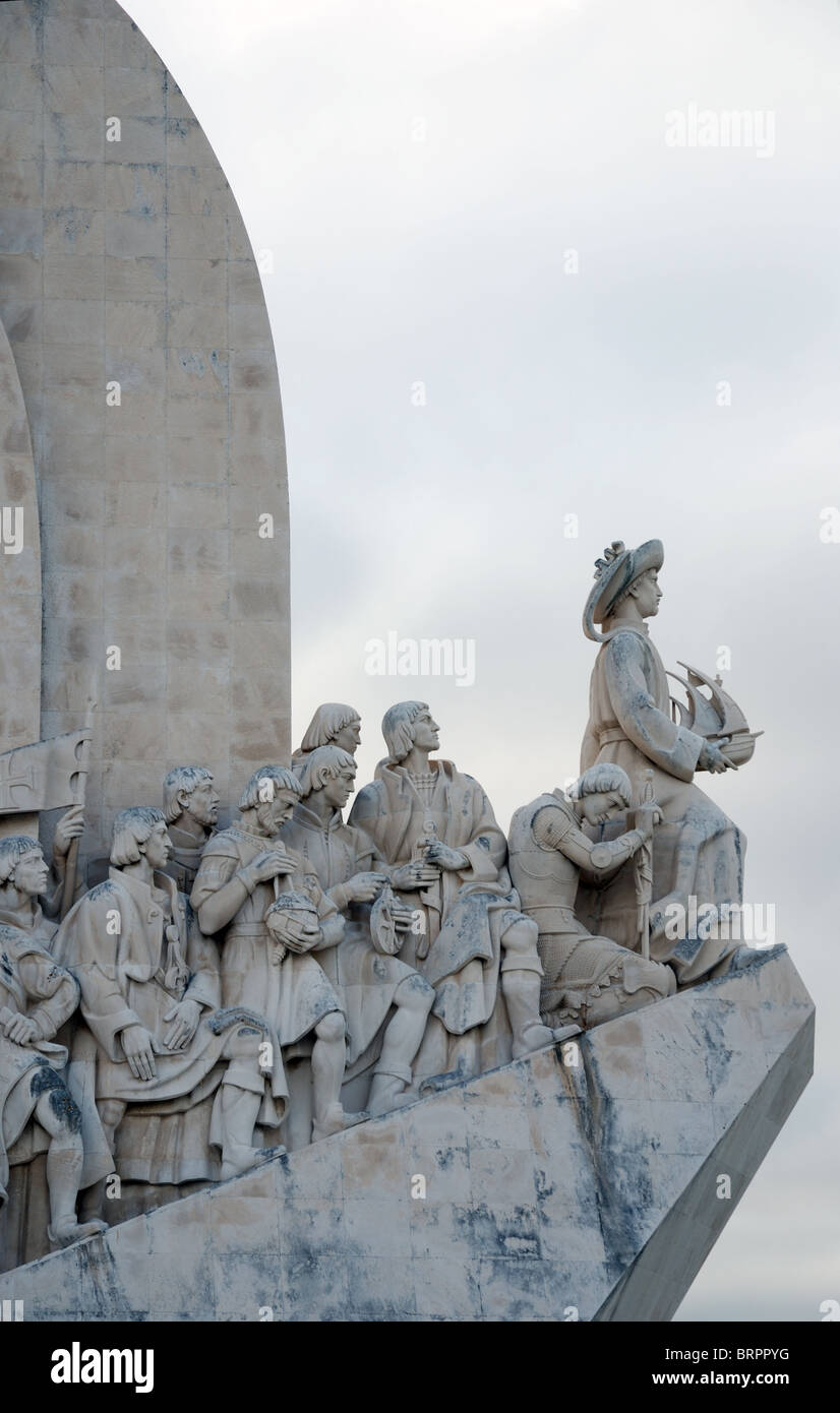 Monument des Découvertes - Lisbonne - Portugal - vue sur l'océan Atlantique - Architecture de style moderne - Padrão dos Descobrimentos Lisboa Banque D'Images