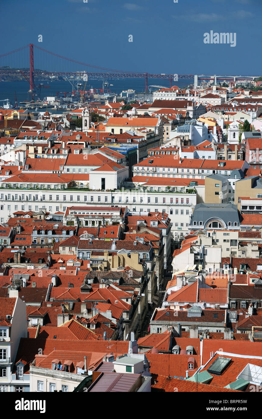 Lisboa - Lisbonne ville vue vue par St George - Château Castelo de São Jorge - Portugal - vue terrasse miradouro Banque D'Images