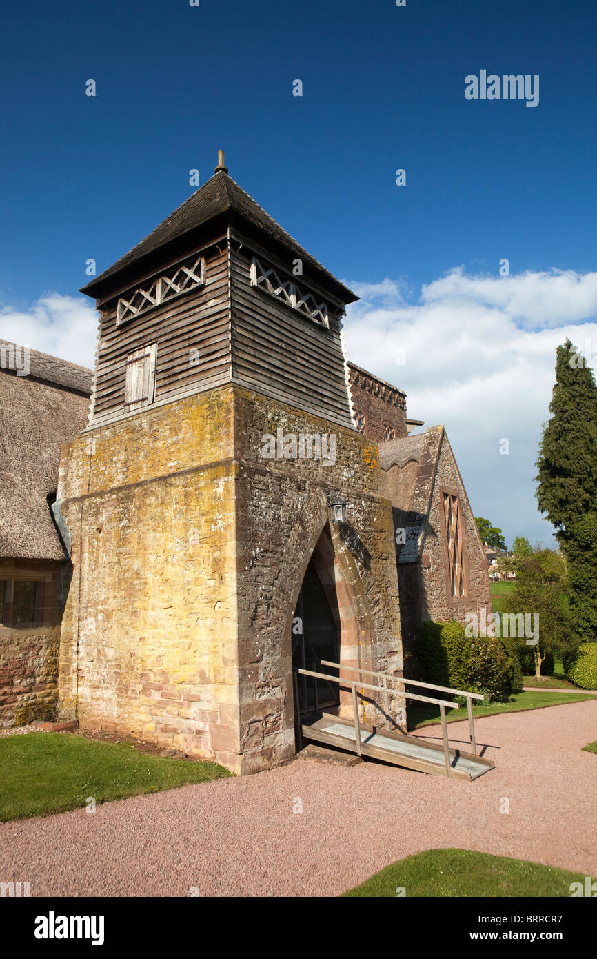 UK, Herefordshire, George Sanders, All Saints Arts et artisanat tour de l'Église, conçue par William Lethaby Banque D'Images