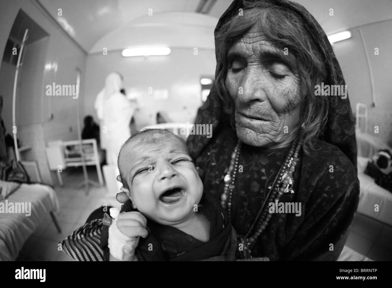 Service de pédiatrie d'un hôpital afghan Banque D'Images