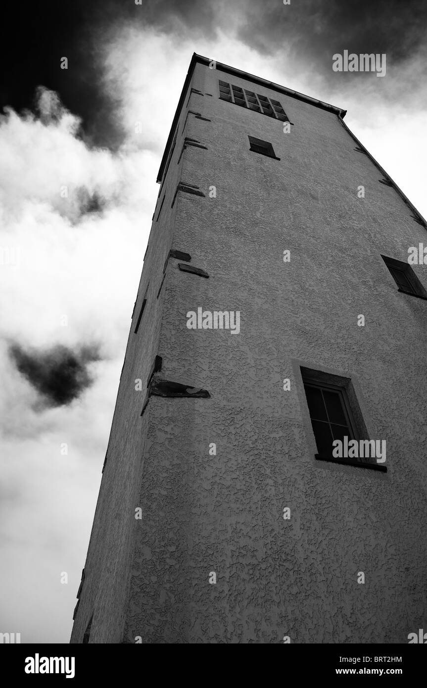 Tour de l'église catholique Banque D'Images