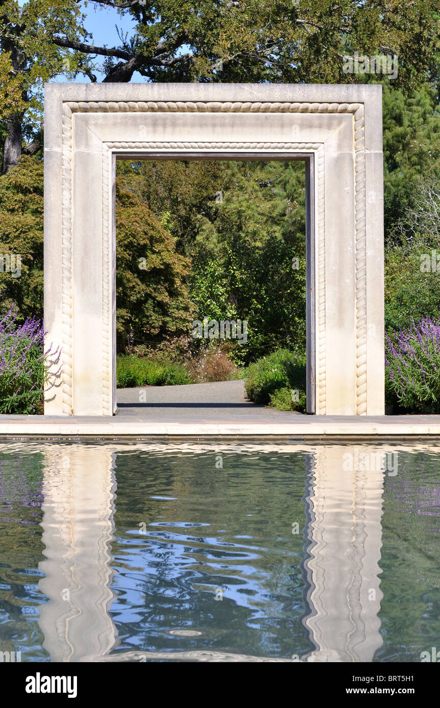 'Sculpture' du châssis à l'Arboretum de Dallas, Texas, USA Banque D'Images