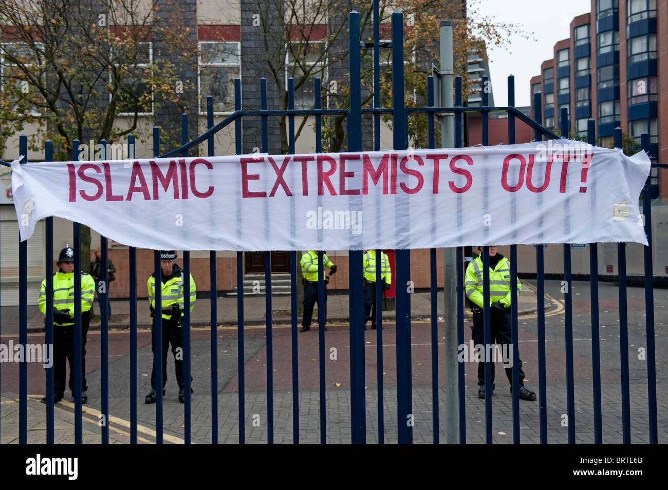 Une bannière anti-islamiques au cours de la Ligue de défense anglaise manifestation à Leicester. 9 octobre 2010. Banque D'Images