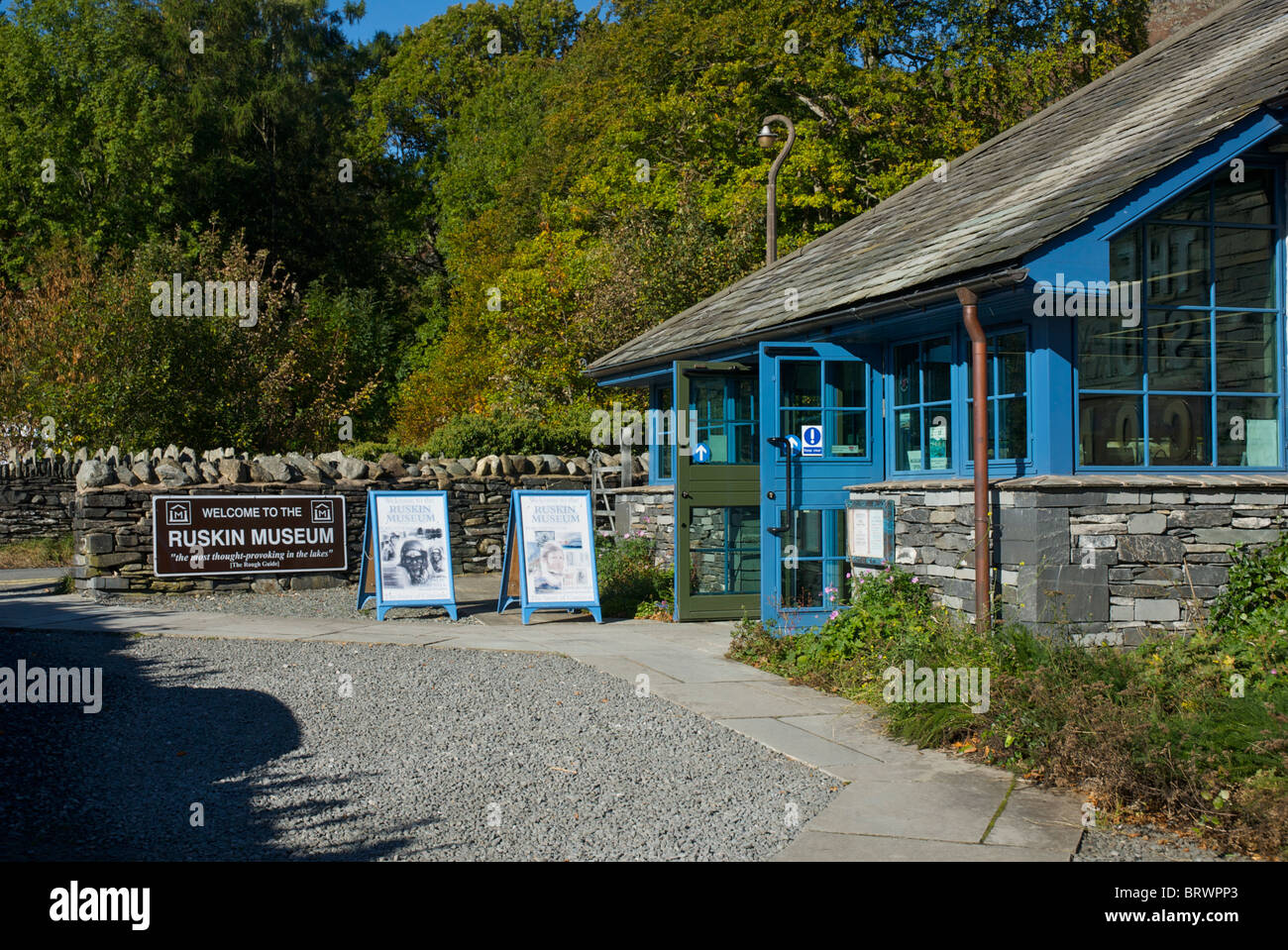 Le Ruskin Musée dans la ville de Coniston, Cumbria, Angleterre, Royaume-Uni Banque D'Images