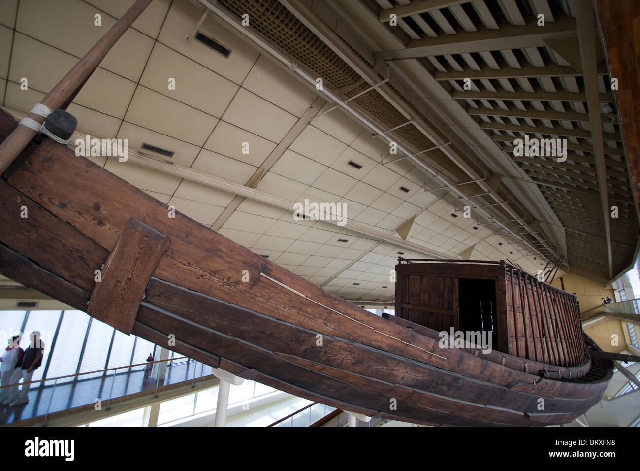 La barge solaire Khufu Ship Museum, Giza, Egypte. Banque D'Images