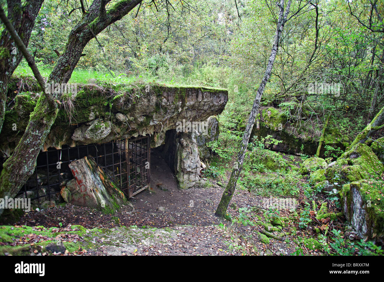 La Seconde Guerre mondiale bunker appartenant au mur de Poméranie en Pologne de l'ouest du nord, Tuczno Banque D'Images