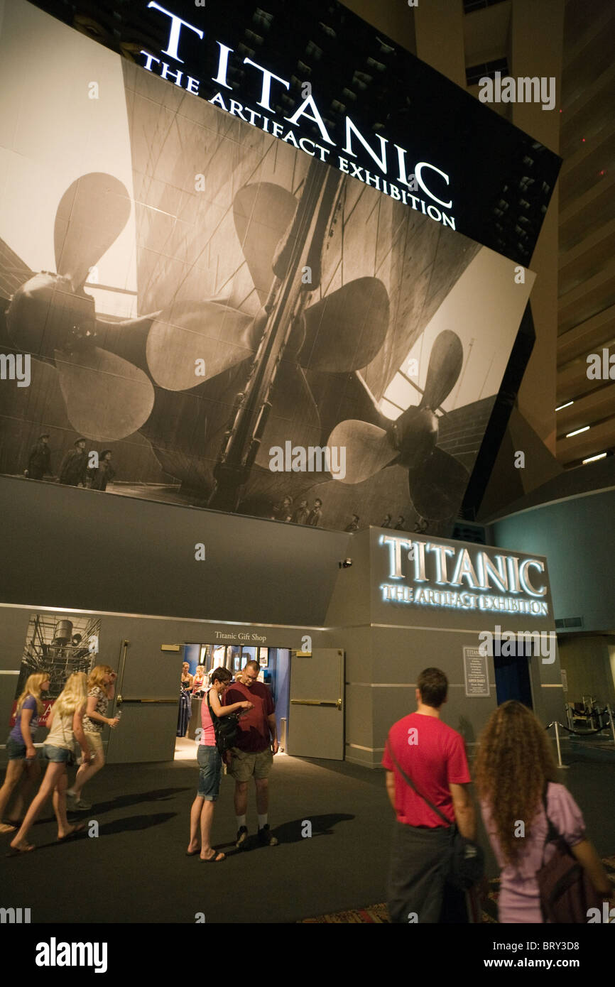 L'entrée de la Vegas Titanic Exposition, le Luxor Hotel, Las Vegas USA Banque D'Images