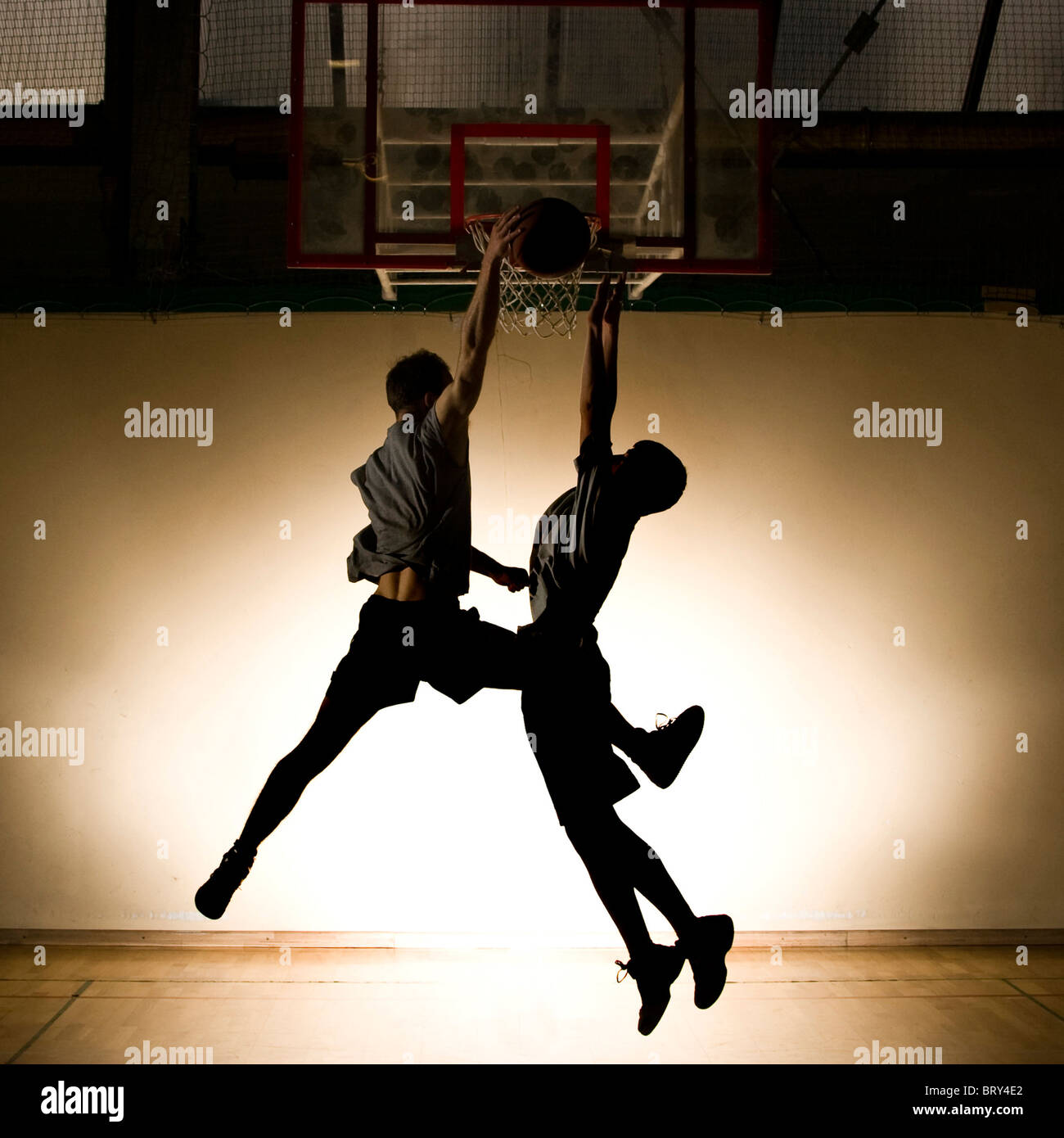 Basket-ball jump - silhouette noire Banque D'Images