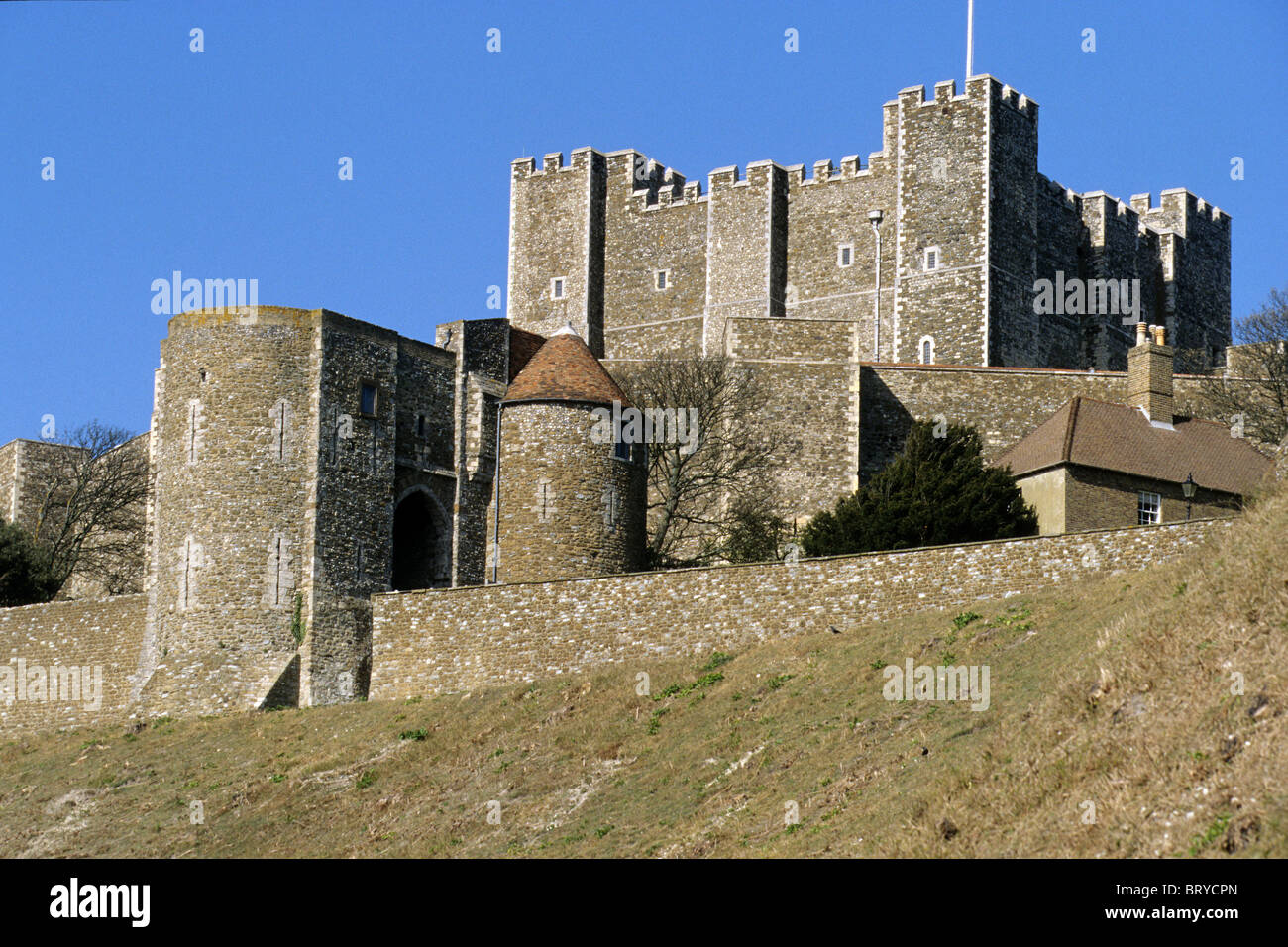 Le Chateau De Douvres La Plus Grande Forteresse Du Moyen Age En Grande Bretagne Angleterre Photo Stock Alamy