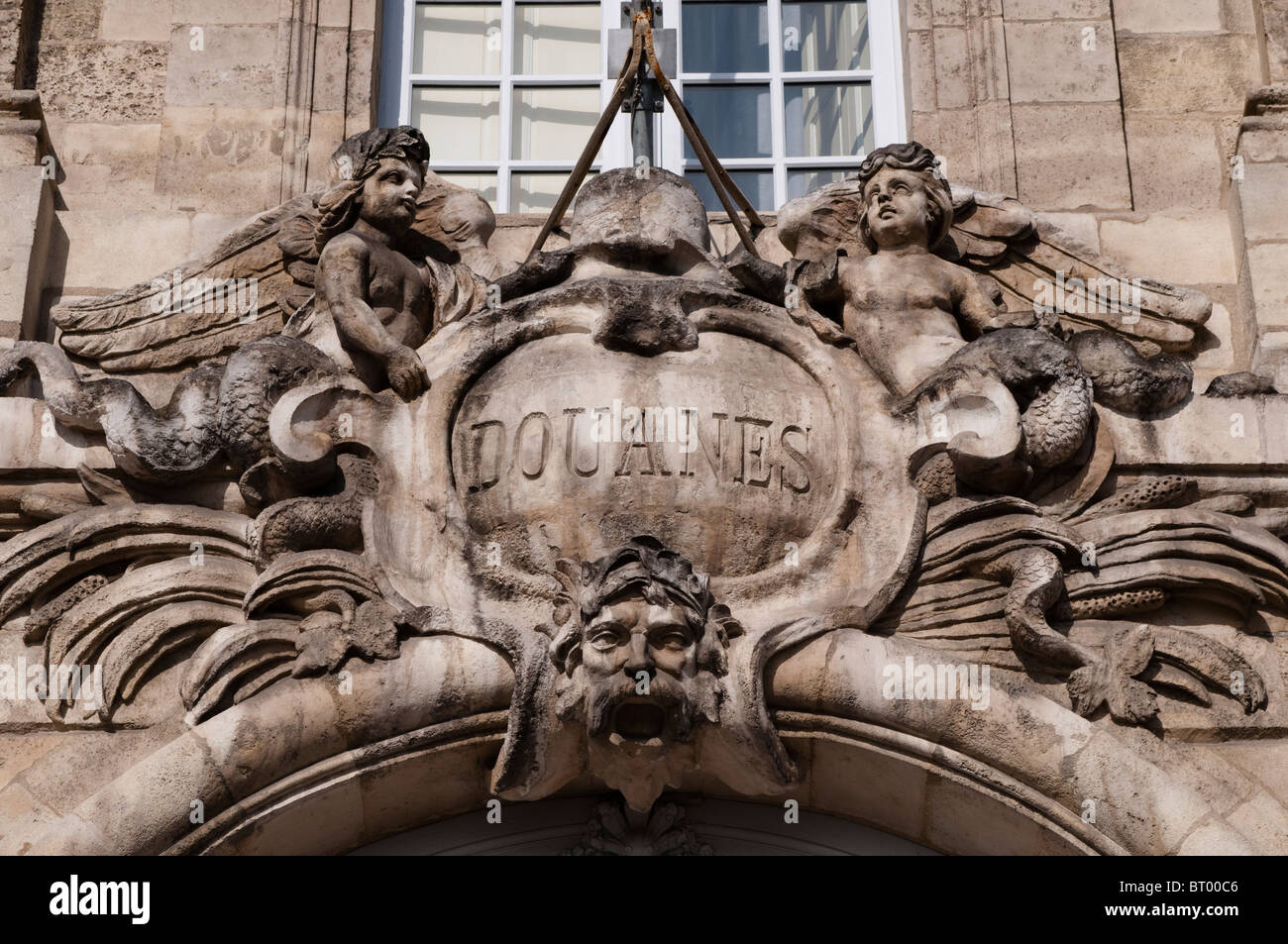 Hotel de duannes (Musée des douanes) au bord du fleuve, Bordeaux, France Banque D'Images