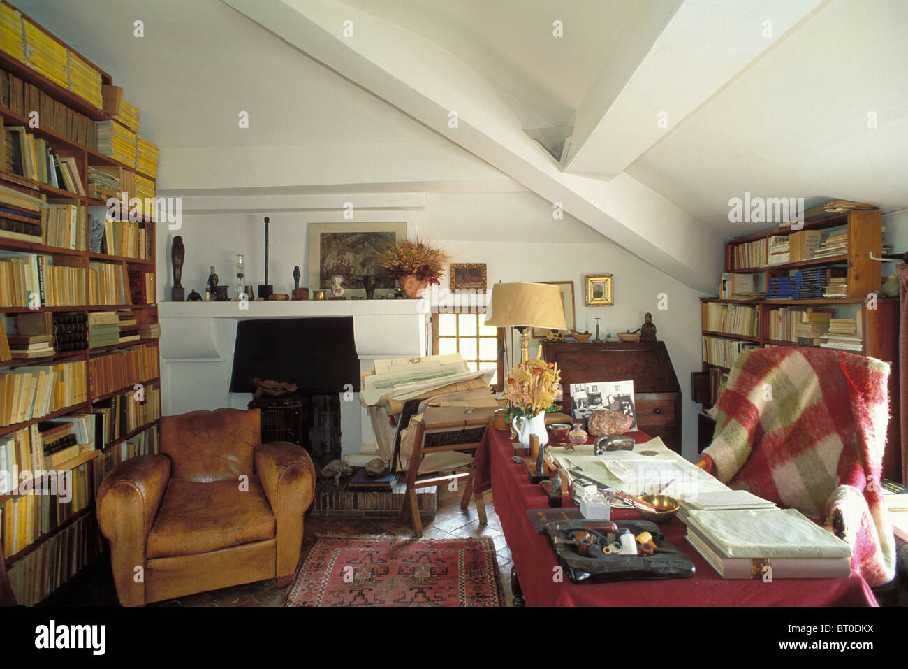 France, Alpes de Haute Provence, Manosque, écrivain Jean Giono, 24 Photo  Stock - Alamy