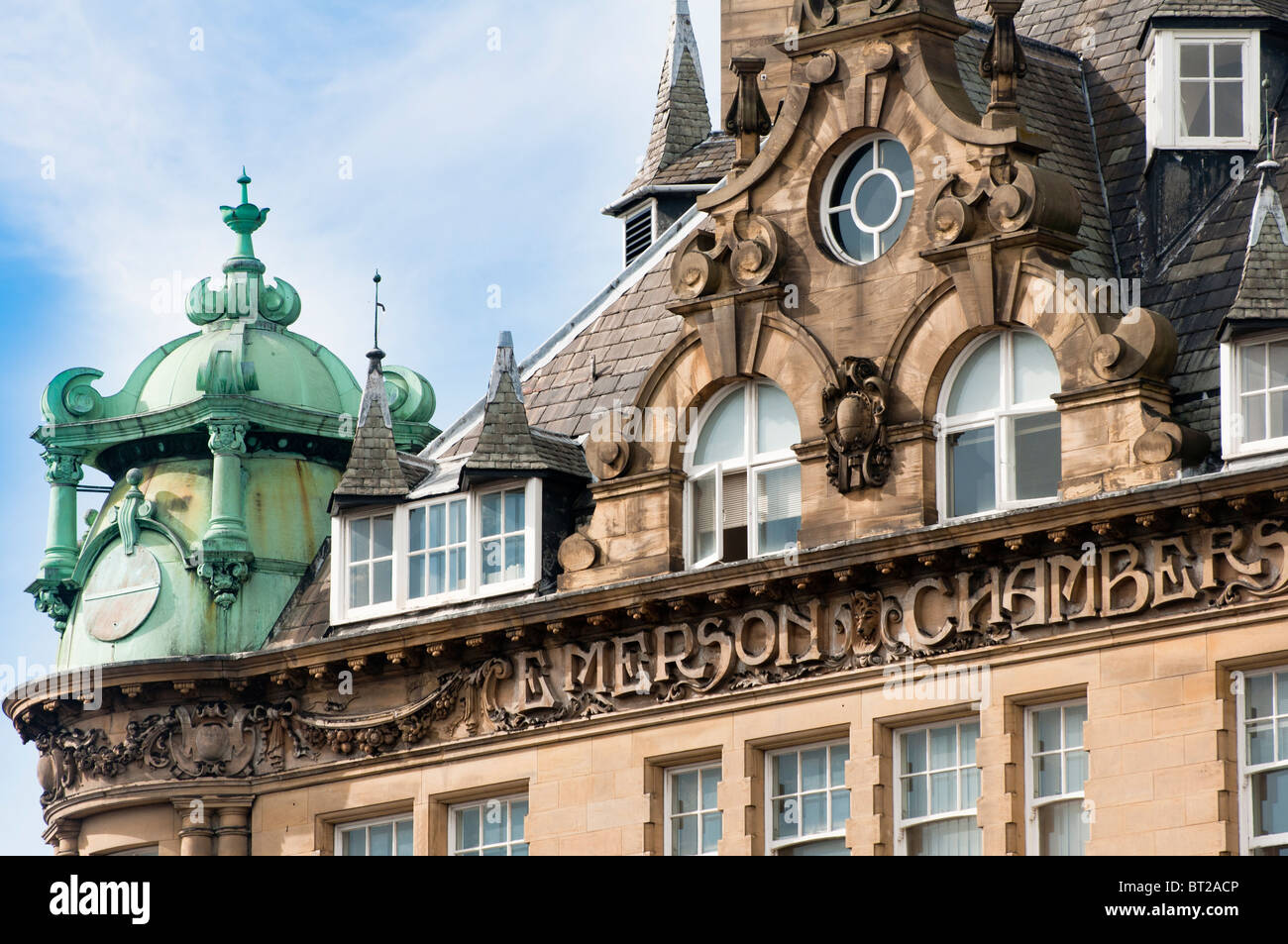 Emerson Chambers, un bâtiment classé de grade deux de style baroque dans le centre de Newcastle-upon-Tyne, en Angleterre. Banque D'Images