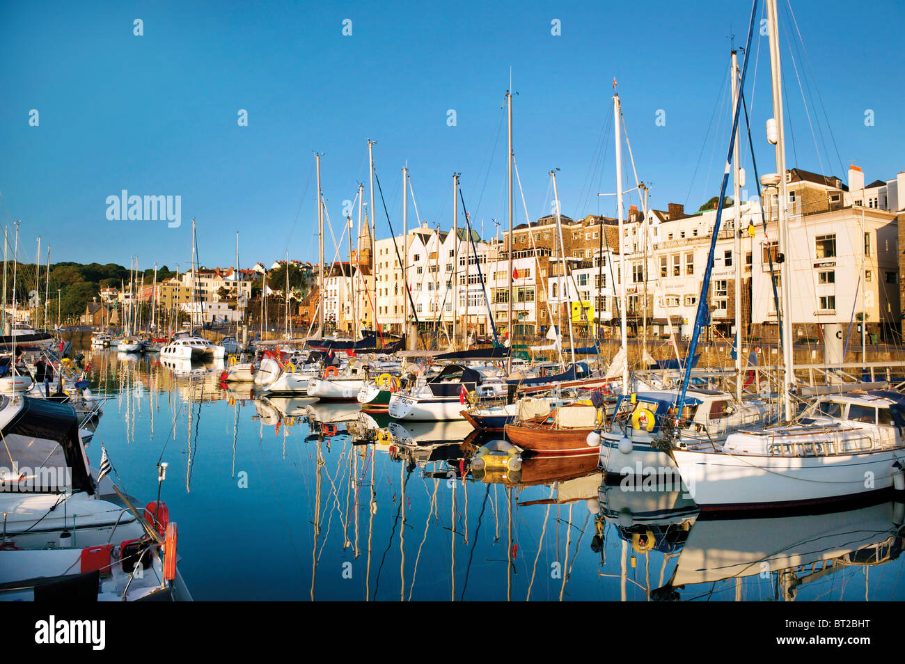 St Peter Port, Guernsey, Channel Islands, du port, Banque D'Images