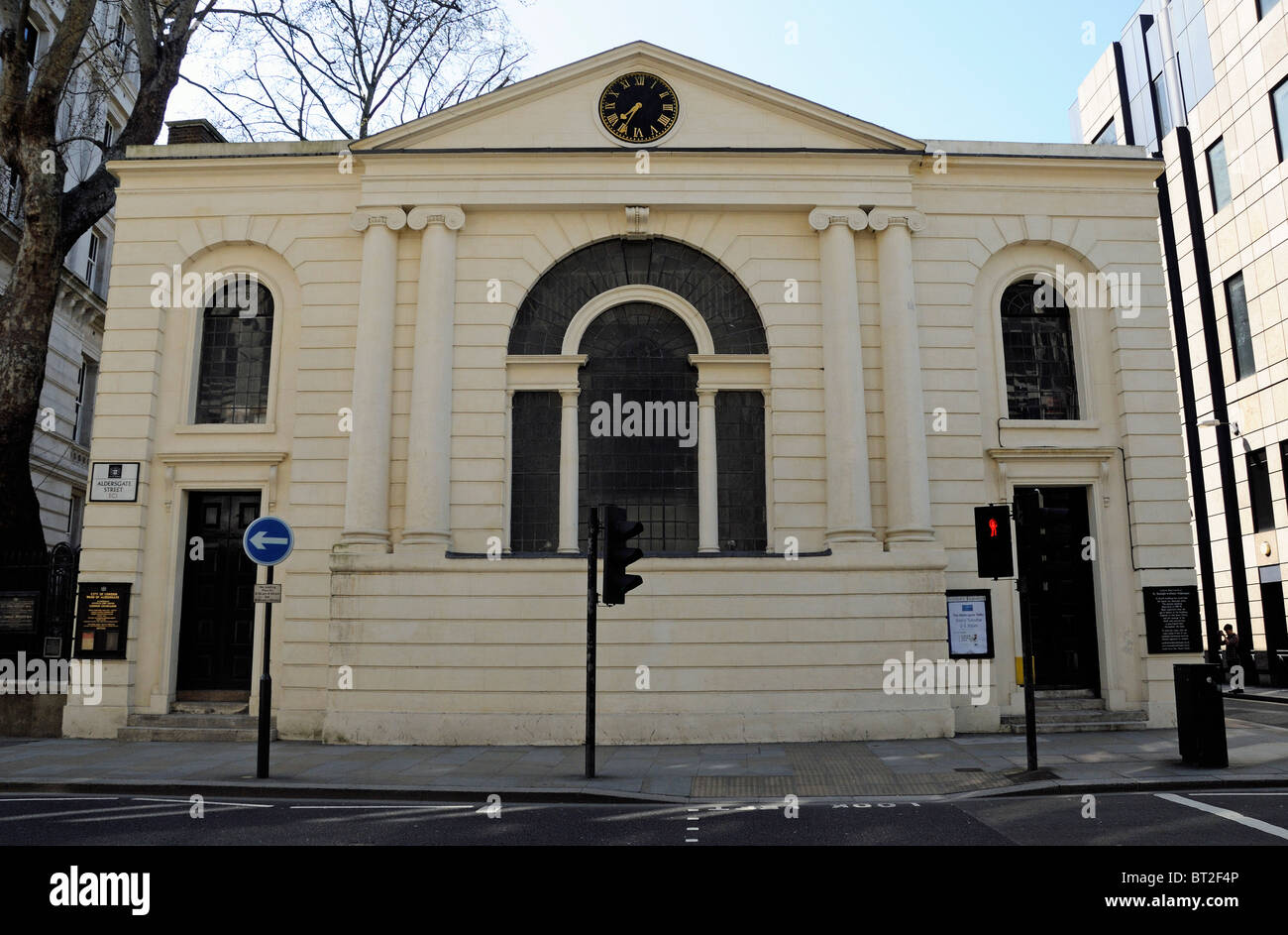 St Botolph's - sans - Aldersgate, église à Aldersgate Street, City of London, England UK Banque D'Images