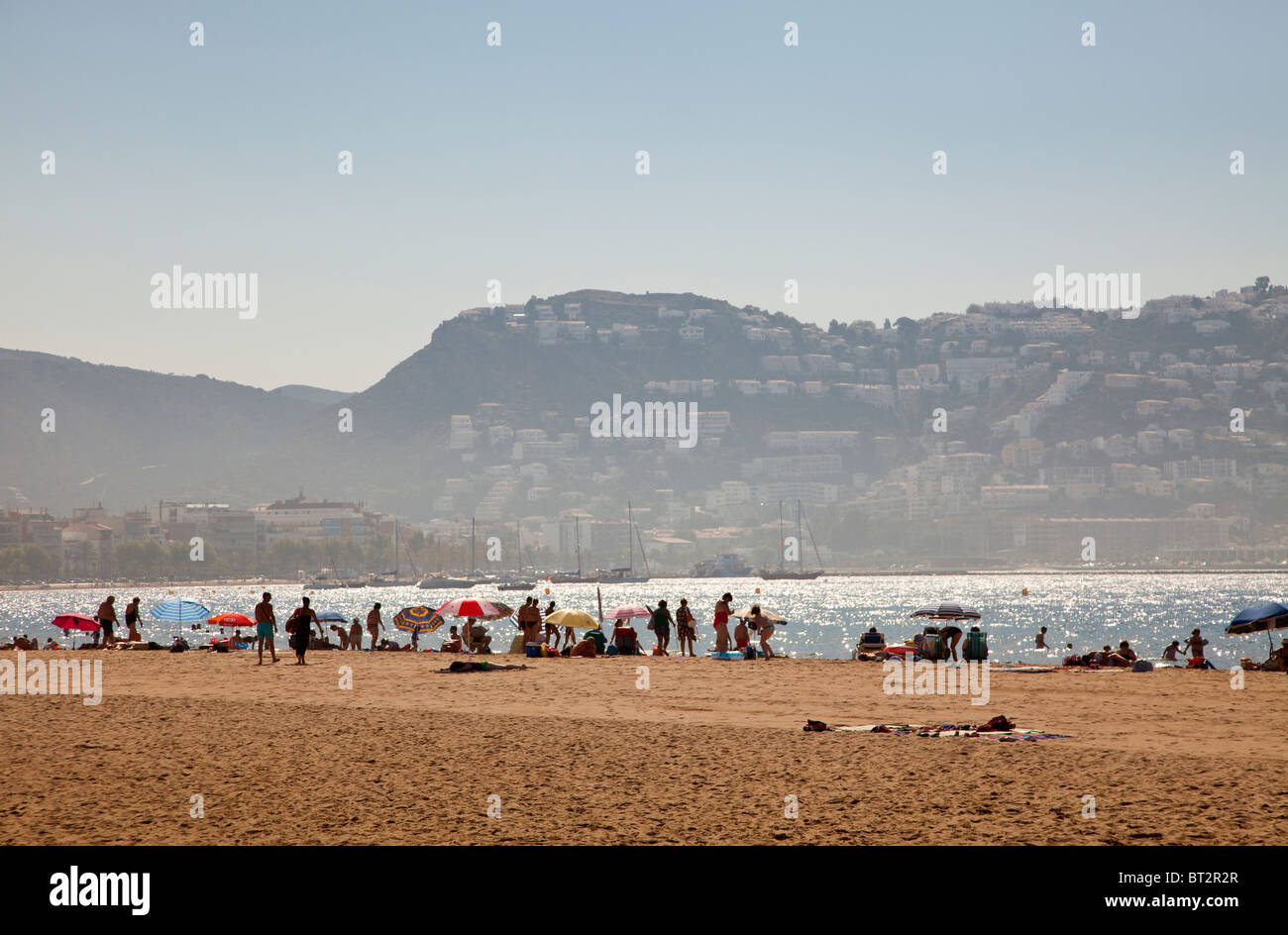 Plage de Playa de l'Emporda Catalogne Espagne Roses Banque D'Images