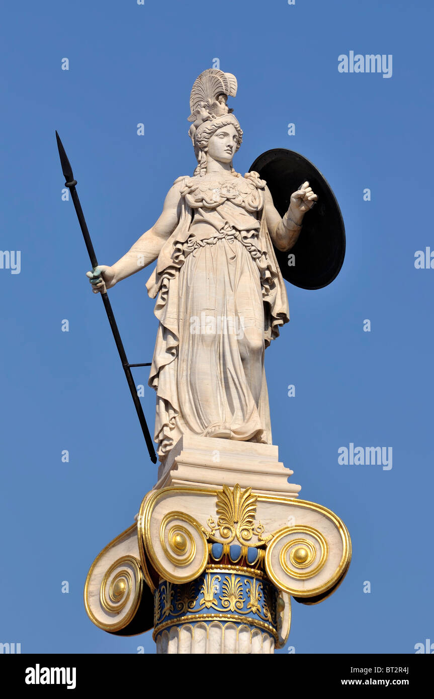 Statue de la Déesse Athéna en dehors de l'Académie d'Athènes, Grèce, str Panepistimiou Banque D'Images