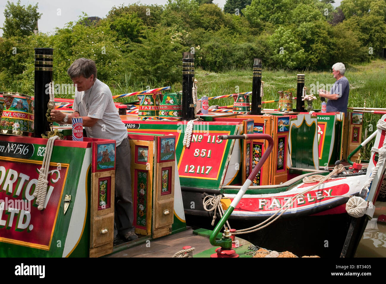 Narrowboats recueillir au cœur de l'UK canal system à Braunston pour le bateau étroit canal historique et Rallye. DAVID MANSELL Banque D'Images