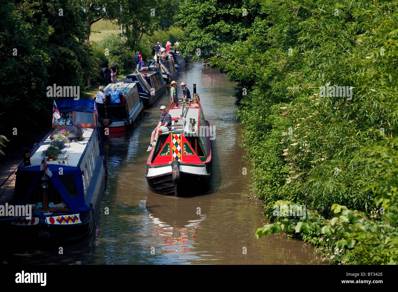 Narrowboats recueillir au cœur de l'UK canal system à Braunston pour le bateau étroit canal historique et Rallye. DAVID MANSELL Banque D'Images