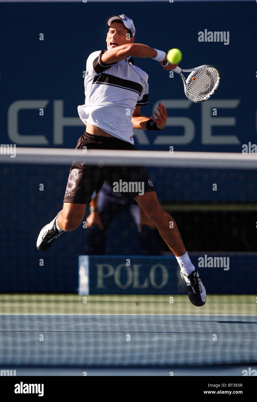 Novak Djokovic la Serbie en action à l'US Open 2010 Banque D'Images