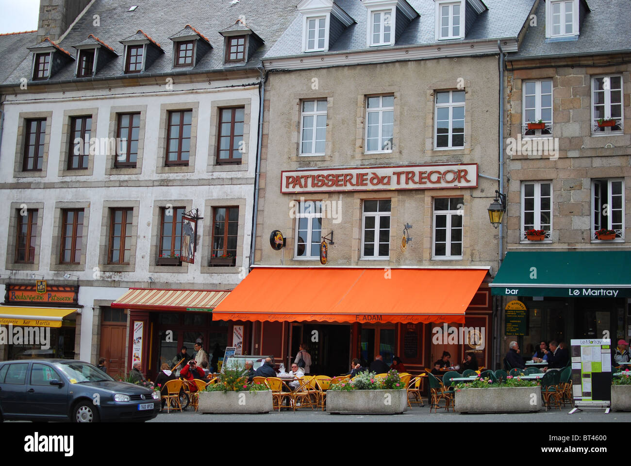 Scène de rue Tregier, France (Bretagne) Banque D'Images