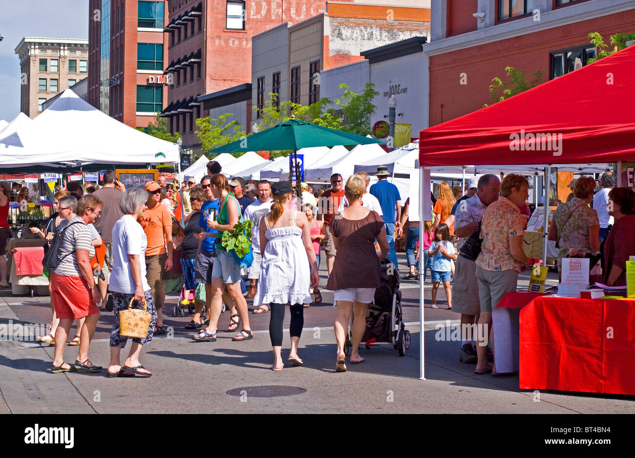 Marché le samedi à Boise Centre on the Grove, Illinois Banque D'Images