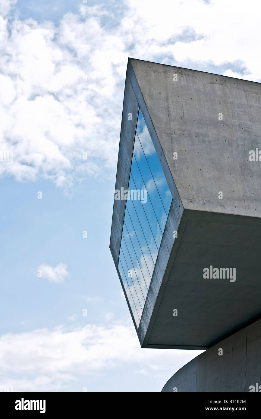 Musée MAXXi du XXI siècle arts, conçu par Zaha Hadid Architects, Roma, Lazion, Italie Banque D'Images