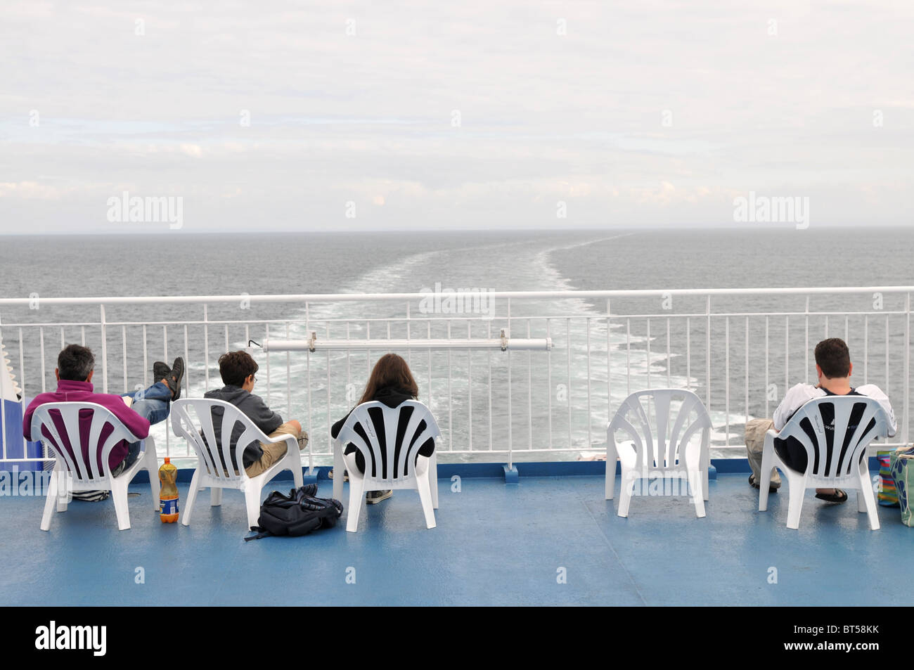Les gens sur l'algorithme de ferry de Plymouth à Roscoff Banque D'Images