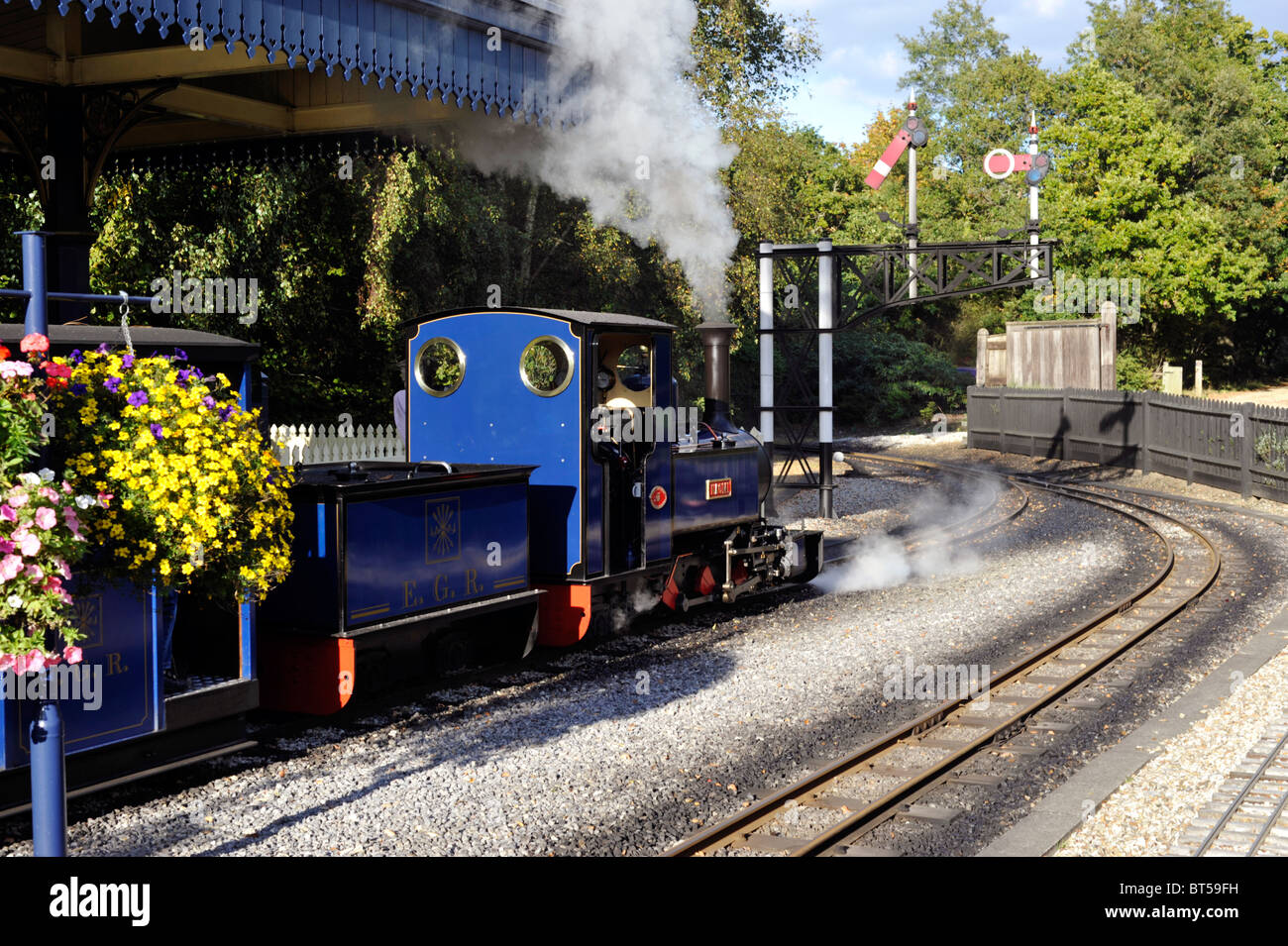 Train à vapeur miniature Exbury Gardens england uk Banque D'Images