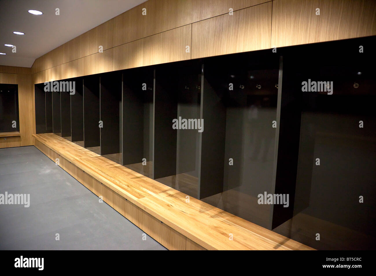 L'Irlande, comté de Dublin, Ballsbridge, Dublin, Lansdowne Road, Aviva stade de football, des vestiaires de l'équipe d'accueil. Banque D'Images