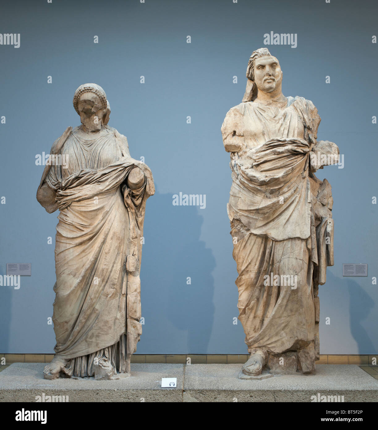 La soi-disant Mausole et Artemisia statues du mausolée d'Halicarnasse. Ca. 350 BC. Banque D'Images