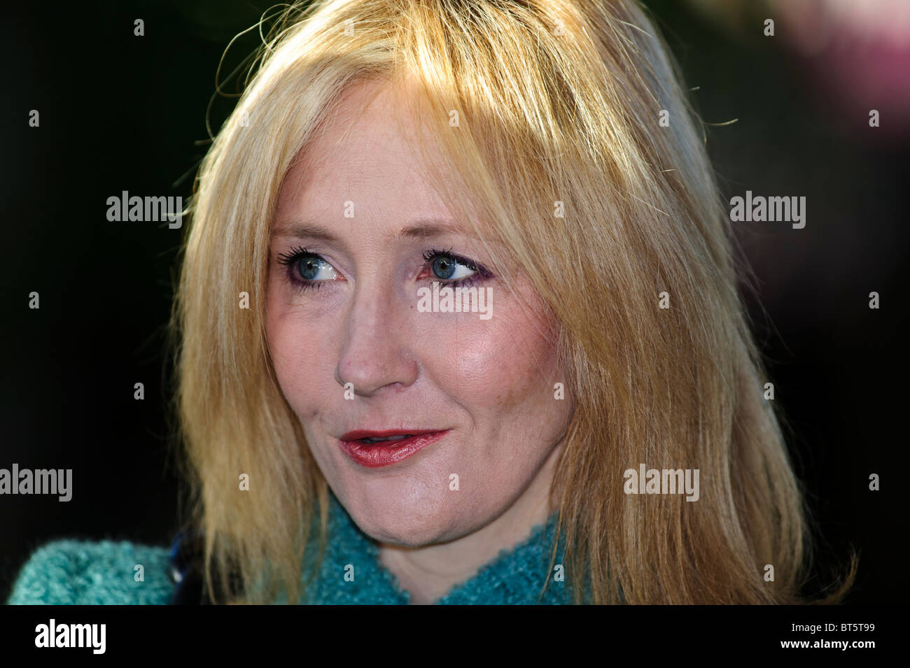 JKROW004.jpg Auteur J.K.Rowling a reçu le mardi 19 octobre. 2010 Le H.C.Andersen de littérature dans l'Ctiy d'Odense. Banque D'Images