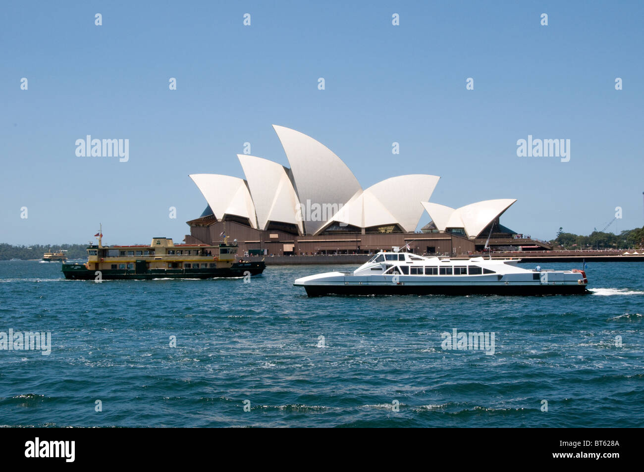 Sydney Opera House lieu multi-centre des arts de la ville d'Australie Sydney l'architecte danois Jørn Utzon, Pritzker Prize, archit Banque D'Images