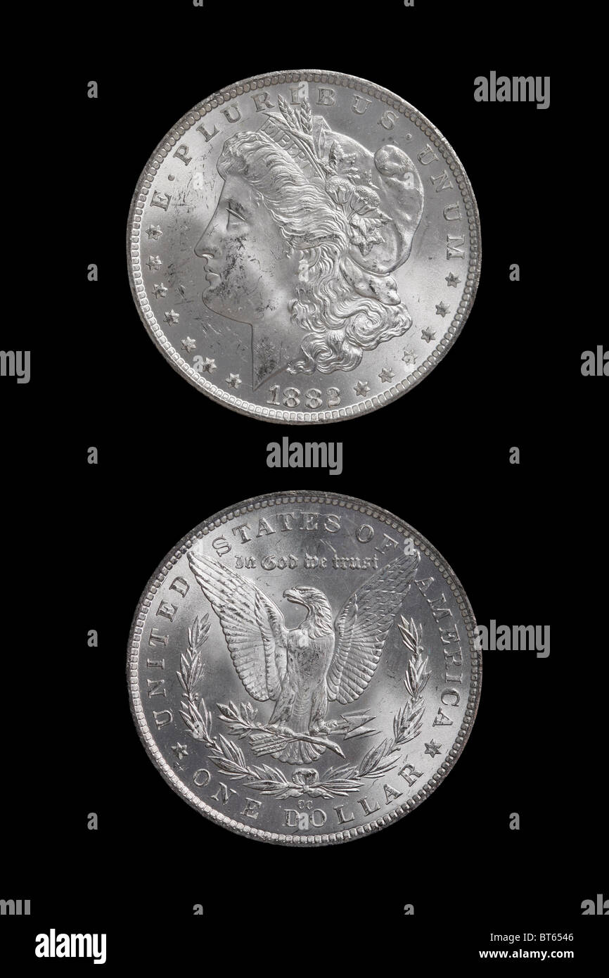 Morgan Silver Dollar du Carson City menthe, sur fond noir. Banque D'Images