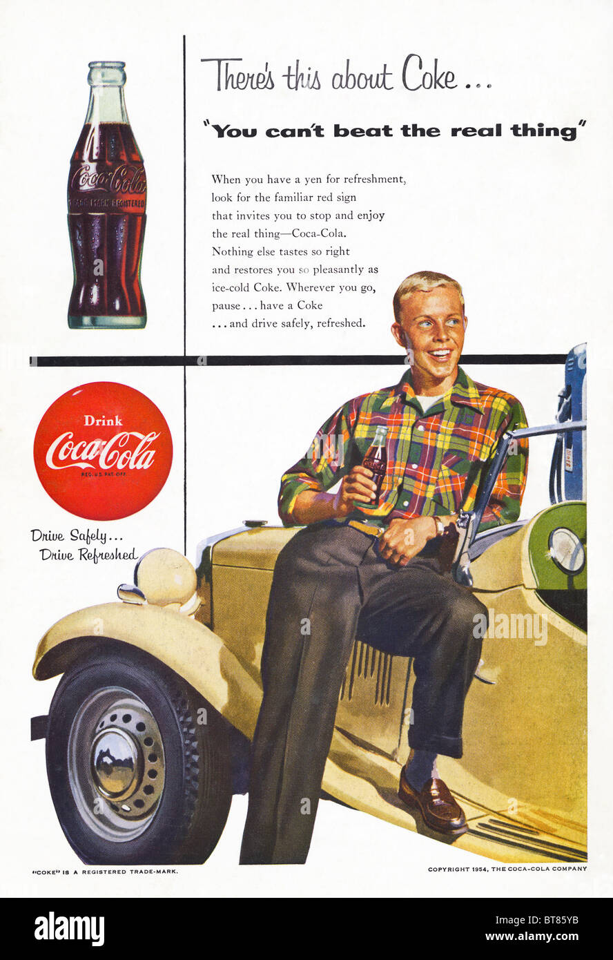 Classic annonce dans le magazine américain pour Coca-Cola Juin 1954 Banque D'Images